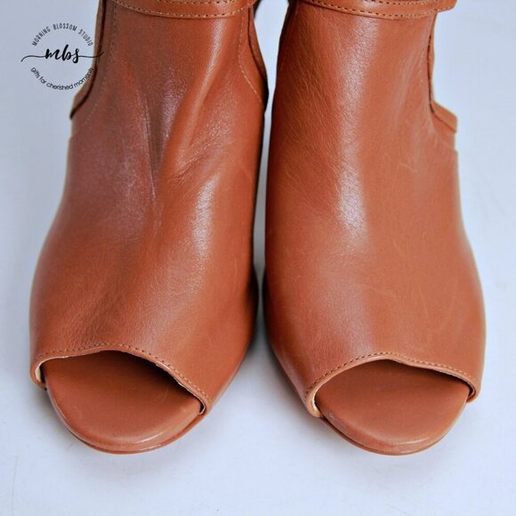 EUC Michael Kors Buckle Leather Blaze Open Toe Heeled Booties Tan Women Size 9 - Picture 9 of 13